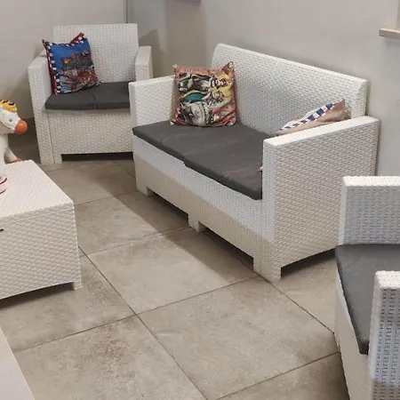 Francesca Apartment *
